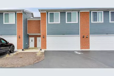 1234 Gillespie Lane #1234, Yorkville, IL 60560 - Photo 1