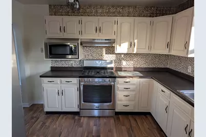 1013 Idlewild Drive, Dixon, IL 61021 - Photo 8