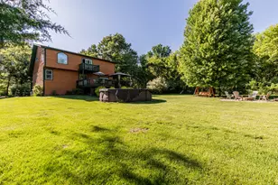 79 Timberlane Dr, Putnam, IL 61560 - Photo 8