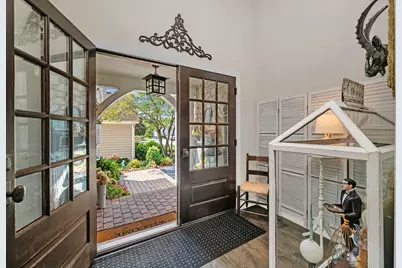 719 Stonebridge Road, Frankfort, IL 60423 - Photo 4