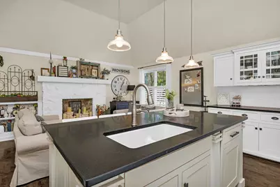 719 Stonebridge Road, Frankfort, IL 60423 - Photo 8