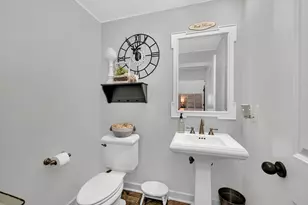 719 Stonebridge Rd, Frankfort, IL 60423 - Photo 18