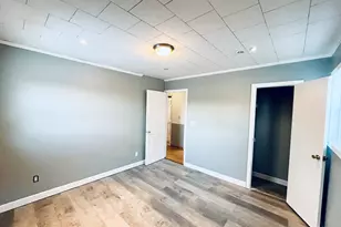 8819 Pine Ave, Wonder Lake, IL 60097 - Photo 10