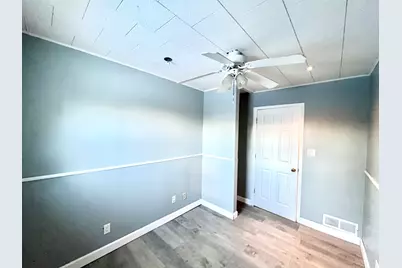 8819 Pine Avenue, Wonder Lake, IL 60097 - Photo 12