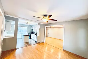 8819 Pine Ave, Wonder Lake, IL 60097 - Photo 6