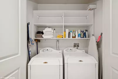 55 E Erie Street #2103, Chicago, IL 60611 - Photo 18