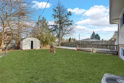 9523 S Kostner Avenue, Oak Lawn, IL 60453 - Photo 22