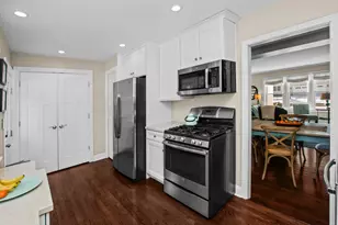 606 5th St, Wilmette, IL 60091 - Photo 6