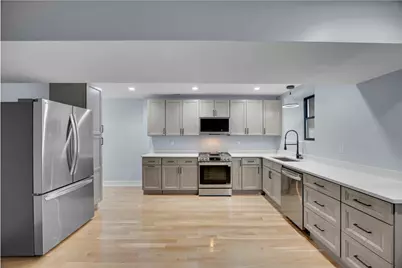 2046 W Moffat Street #1, Chicago, IL 60647 - Photo 4