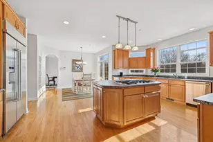 25605 Blackhawk Ln, Barrington, IL 60010 - Photo 8