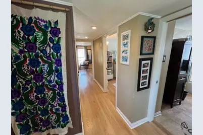 1533 Dempster Street, Evanston, IL 60201 - Photo 12