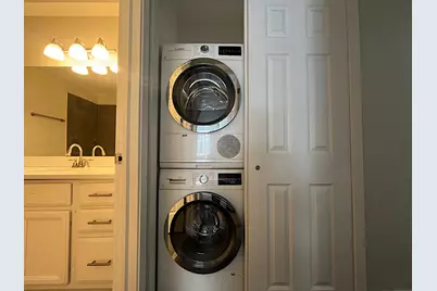 2426 N Kennicott Drive #1C, Arlington Heights, IL 60004 - Photo 10