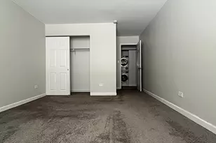 2426 N Kennicott Dr, Arlington Heights, IL 60004 - Photo 14