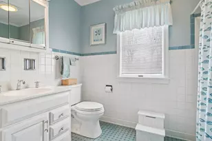 2732 Lincolnwood Dr, Evanston, IL 60201 - Photo 16