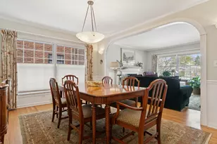 2732 Lincolnwood Dr, Evanston, IL 60201 - Photo 4