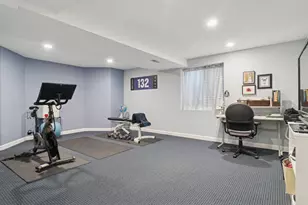 2732 Lincolnwood Dr, Evanston, IL 60201 - Photo 24