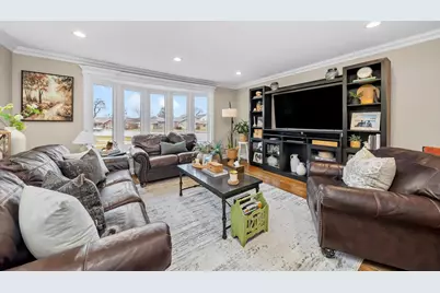 [Address not provided], Burbank, IL 60459 - Photo 4