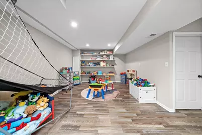 [Address not provided], Burbank, IL 60459 - Photo 18