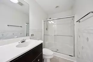 183 W Algonquin Rd, Des Plaines, IL 60016 - Photo 26