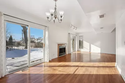 183 W Algonquin Road, Des Plaines, IL 60016 - Photo 8