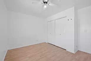 183 W Algonquin Rd, Des Plaines, IL 60016 - Photo 16