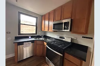 7334 N Winchester Avenue #2E, Chicago, IL 60626 - Photo 4
