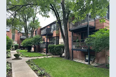 7334 N Winchester Avenue #2E, Chicago, IL 60626 - Photo 1