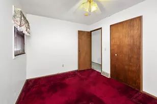 607 6th St, Rock Island, IL 61201 - Photo 12