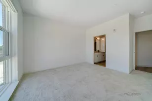 750 Hawthorn Row, Vernon Hills, IL 60061 - Photo 16