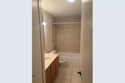 30 E Huron Street #3601, Chicago, IL 60611 - Photo 8