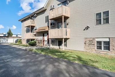 1521 Pioneer Road #7, Crest Hill, IL 60403 - Photo 2