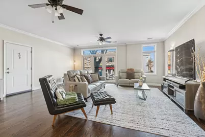 5741 W Lawrence Avenue #1, Chicago, IL 60630 - Photo 2