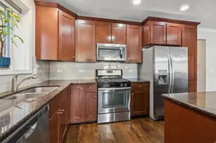 5741 W Lawrence Ave, Chicago, IL 60630 - Photo 8