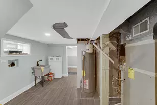 35 S 16th Ave, Maywood, IL 60153 - Photo 20