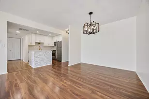 720 Wellington Ave, Elk Grove Village, IL 60007 - Photo 6