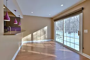 5205 Granite Ct, Crystal Lake, IL 60012 - Photo 10