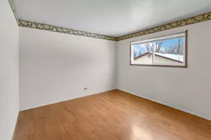 809 Thompson Ave, Winthrop Harbor, IL 60096 - Photo 16