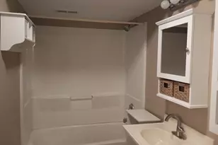 905 Thomas Ave, Forest Park, IL 60130 - Photo 8