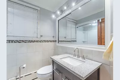 5248 W Wellington Avenue, Chicago, IL 60641 - Photo 16