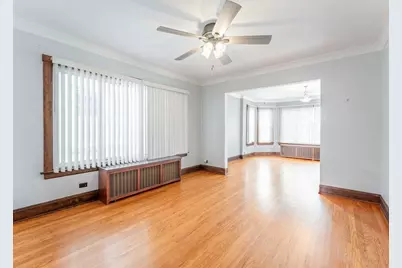 5248 W Wellington Avenue, Chicago, IL 60641 - Photo 6