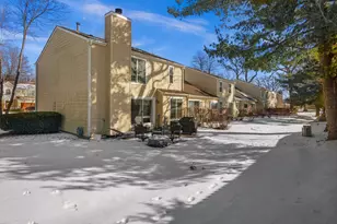 1923 Ozark Pkwy, Algonquin, IL 60102 - Photo 26