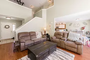 906 Ainsley Dr, West Chicago, IL 60185 - Photo 6