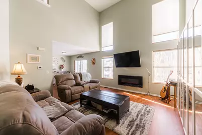 906 Ainsley Drive #4, West Chicago, IL 60185 - Photo 4