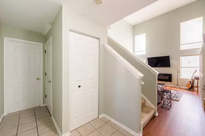 906 Ainsley Drive #4, West Chicago, IL 60185 - Photo 2