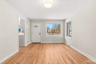 253 Park Ct, Bellwood, IL 60104 - Photo 4