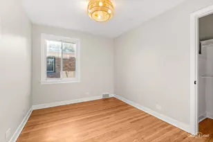 253 Park Ct, Bellwood, IL 60104 - Photo 8