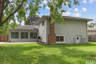 1942 Trail Ridge St, Arlington Heights, IL 60004 - Photo 30