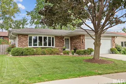 1942 Trail Ridge Street, Arlington Heights, IL 60004 - Photo 2
