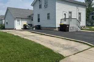 726 S Jefferson St, Woodstock, IL 60098 - Photo 26