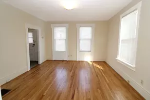 726 S Jefferson St, Woodstock, IL 60098 - Photo 16